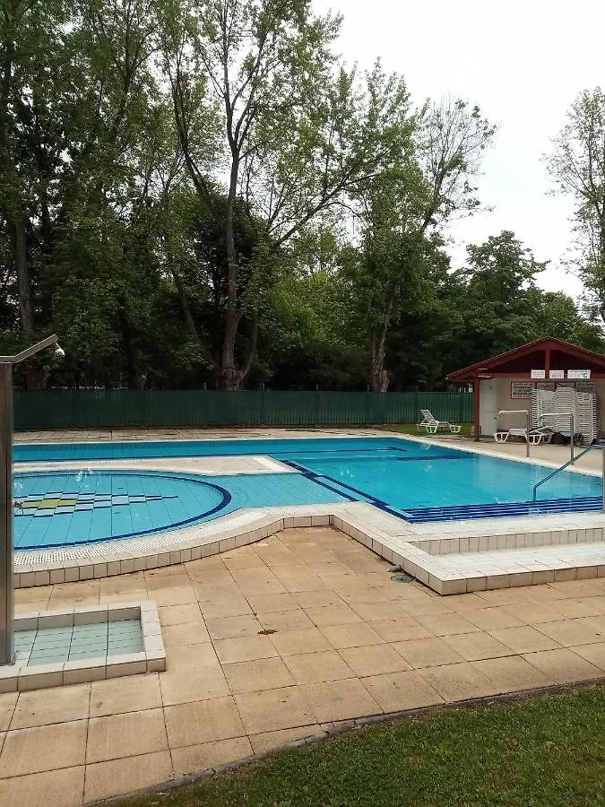 Oazis Wellness Apartman2 Hajdúszoboszló Apart Otel