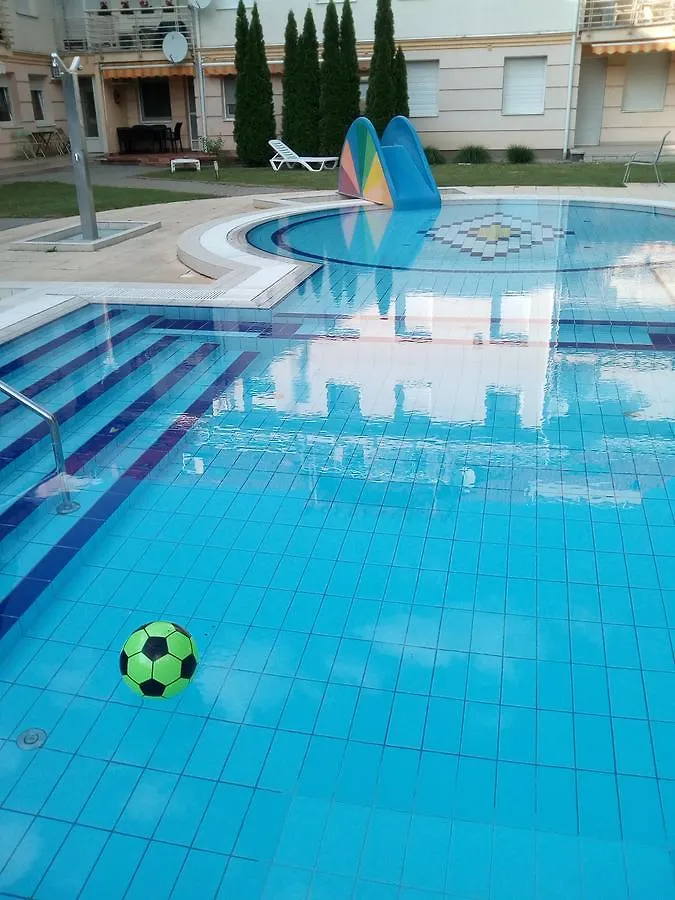 Oazis Wellness Apartman2 Hajdúszoboszló 0*,